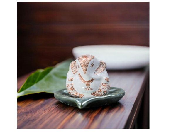 Marble Ganesha Ji Home Decoration Statue Murti God Idol Statues for Home, Office & Car Dashboard Small (6 cm Height) (Ganesh Ji)